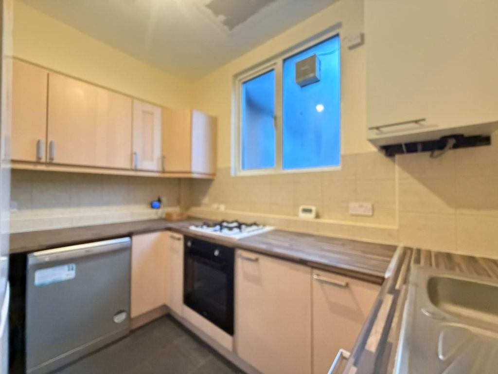 Property photo 3 of 14 Photo 08-12-2025, 16 12 56 (3).Jpg