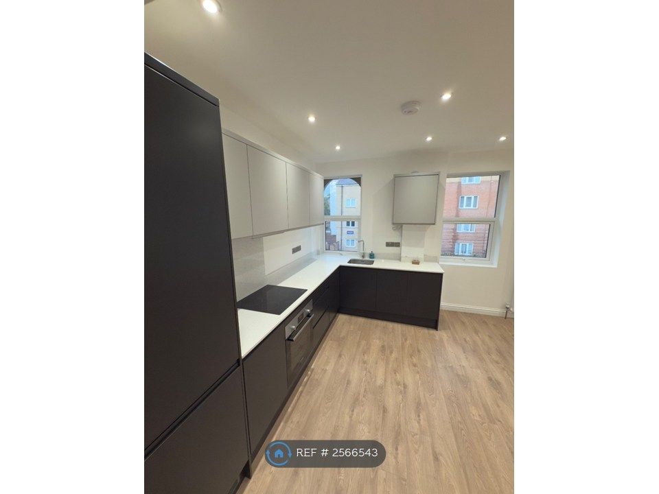 Property photo 1 of 10 Open Plan Kitchen