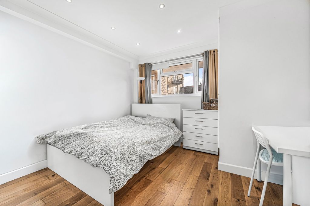 Property photo 3 of 24