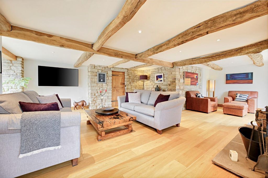 Additional image 9 of 4 bed detached house for saleHigher Whittlestone Head Farm, Whittlestone Head, Darwen BB3
