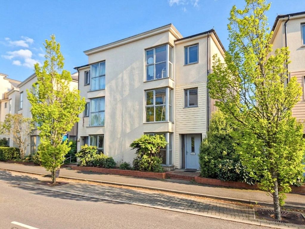 Property photo 1 of 14 Picture No. 15