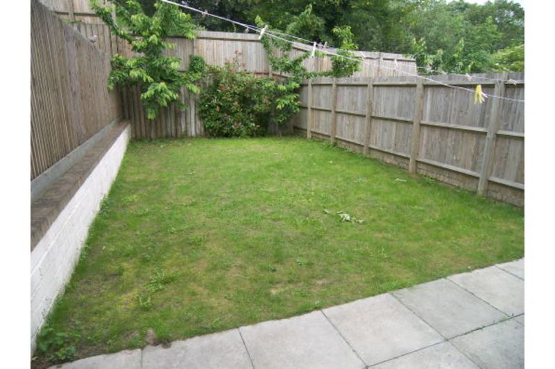 Property photo 3 of 3