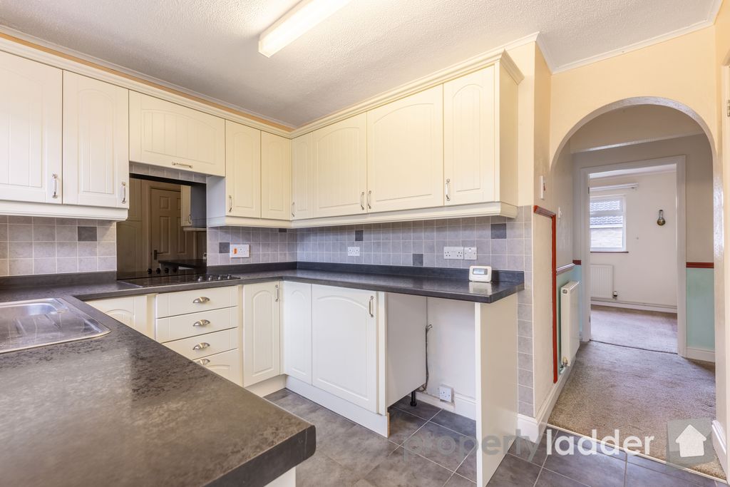 Property photo 3 of 18 Pl-17