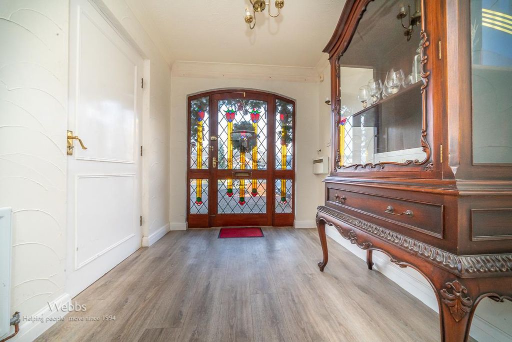 Property photo 3 of 23 Â© Webbs Estate Agents Â© (29 Of 31).Jpg