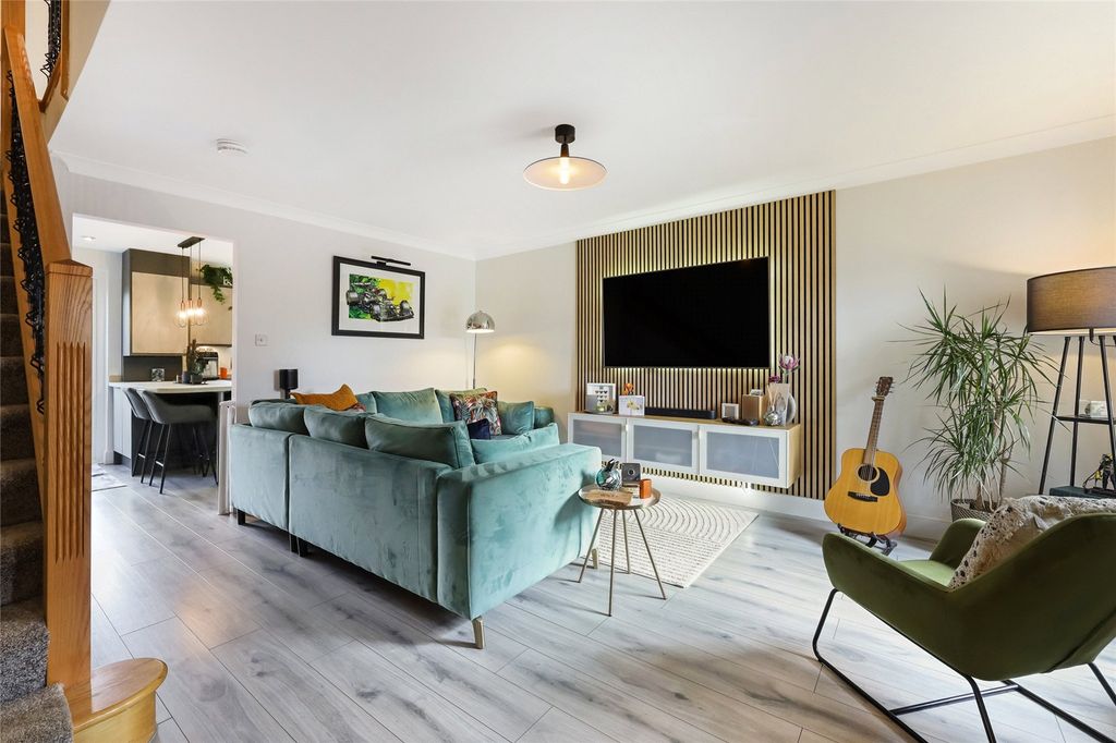 Property photo 3 of 21 Picture No. 19