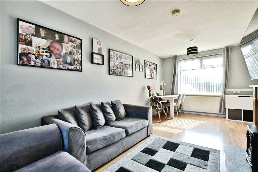 Property photo 3 of 17 Picture No. 08