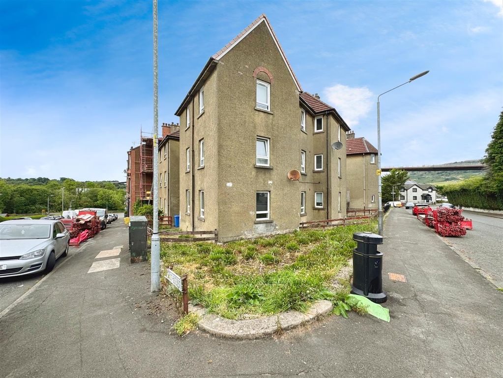 Property photo 1 of 8 1