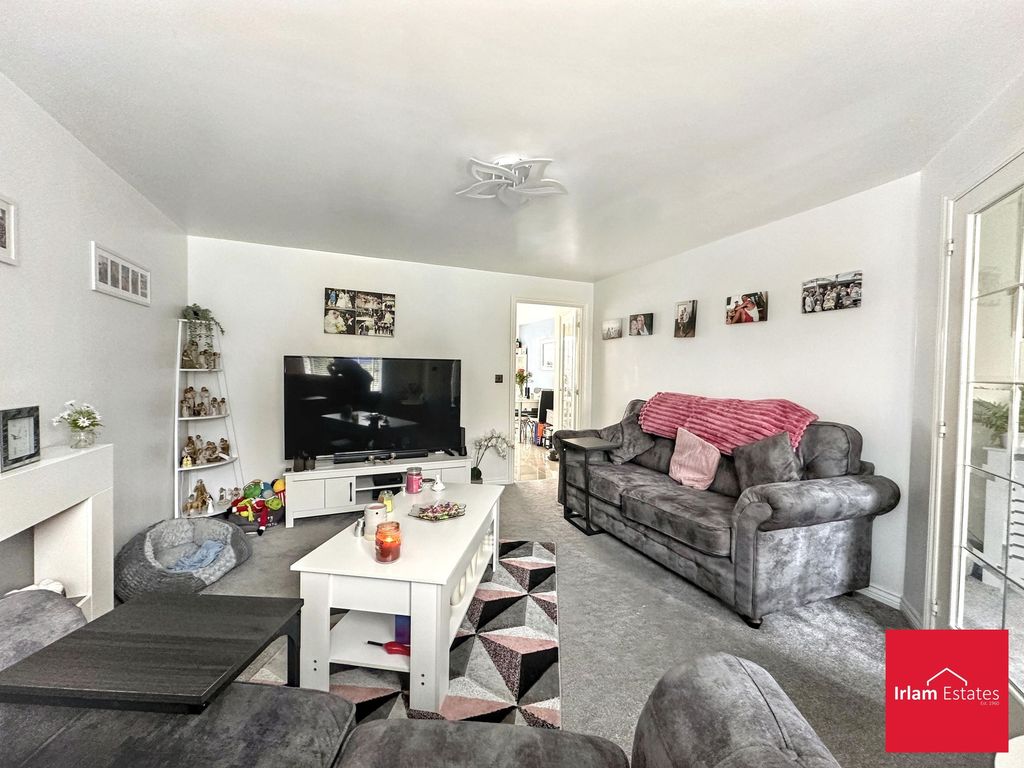 Property photo 3 of 19