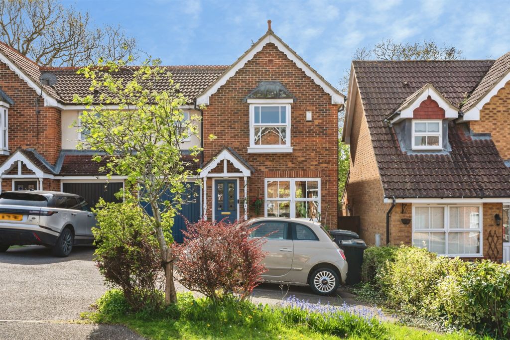 Property photo 2 of 26