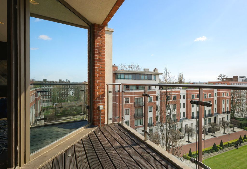 Property photo 3 of 5