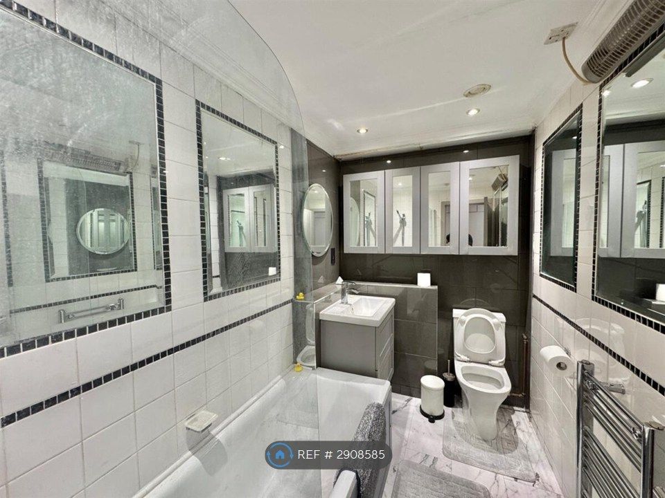 Property photo 3 of 5 Bathroom
