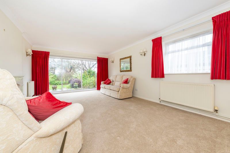 Property photo 3 of 17 Photo 5