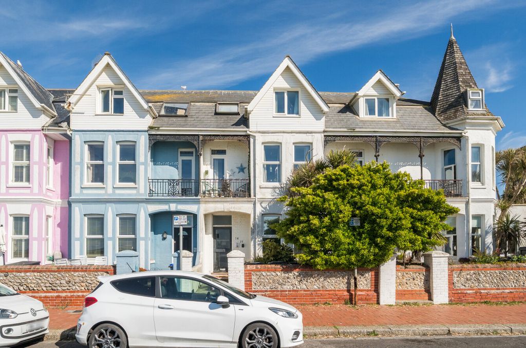 Property photo 1 of 9 External