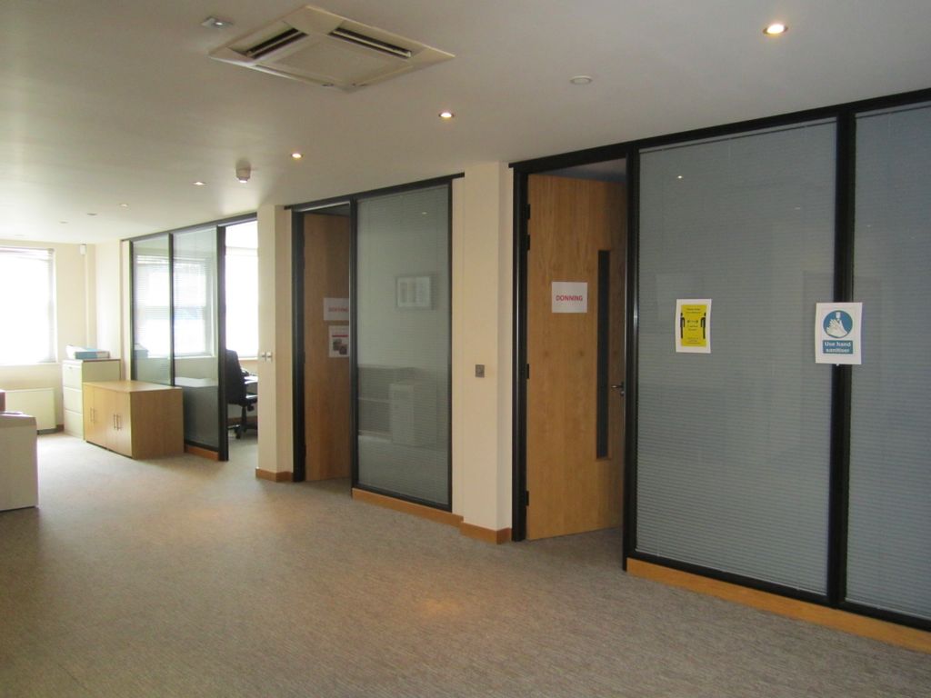 Property photo 3 of 5