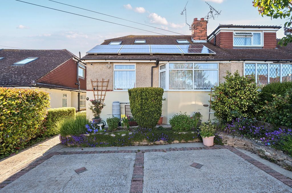 Property photo 1 of 17 1467753-4-6A0F4B5...