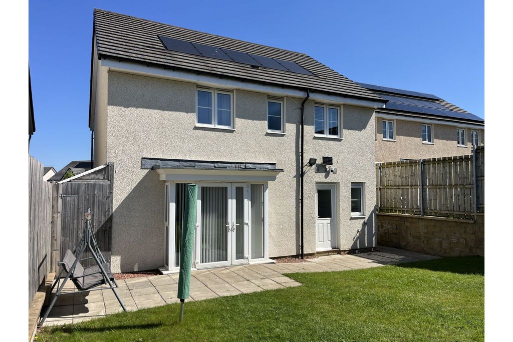 Property photo 3 of 17 Rear Garden