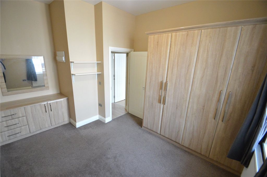 Property photo 3 of 4 Bedroom