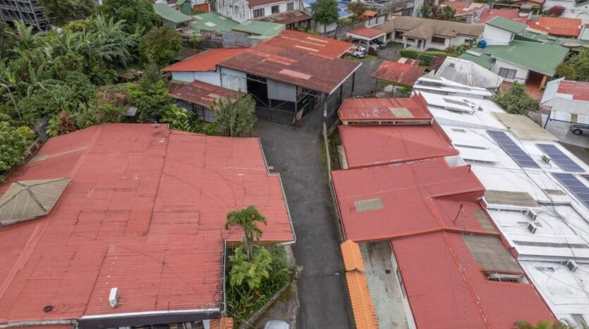 Property photo 2 of 23