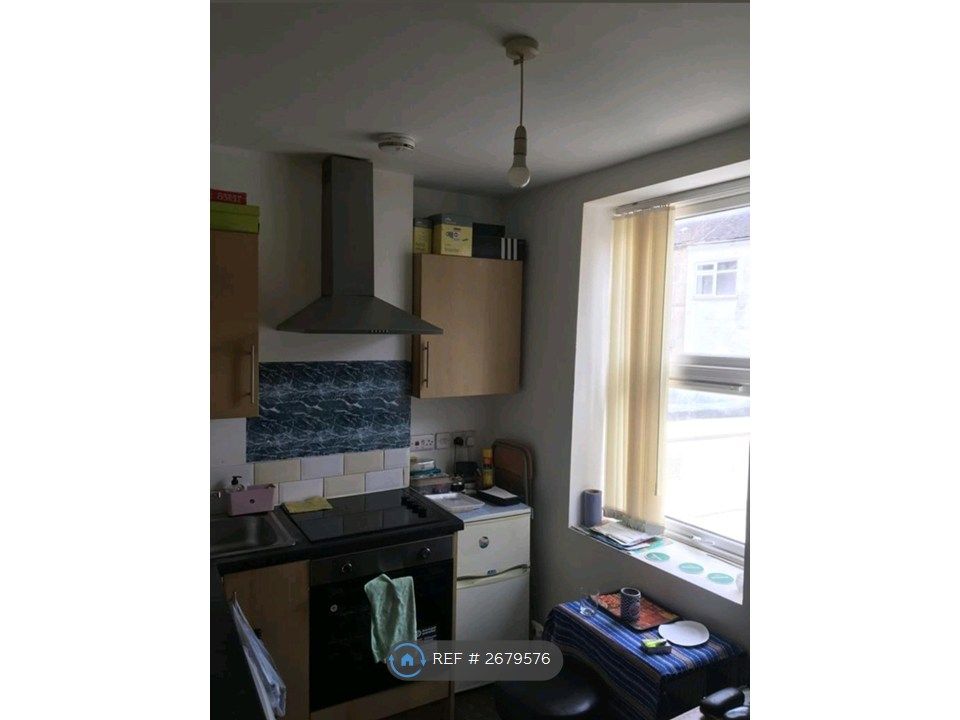 Property photo 2 of 5