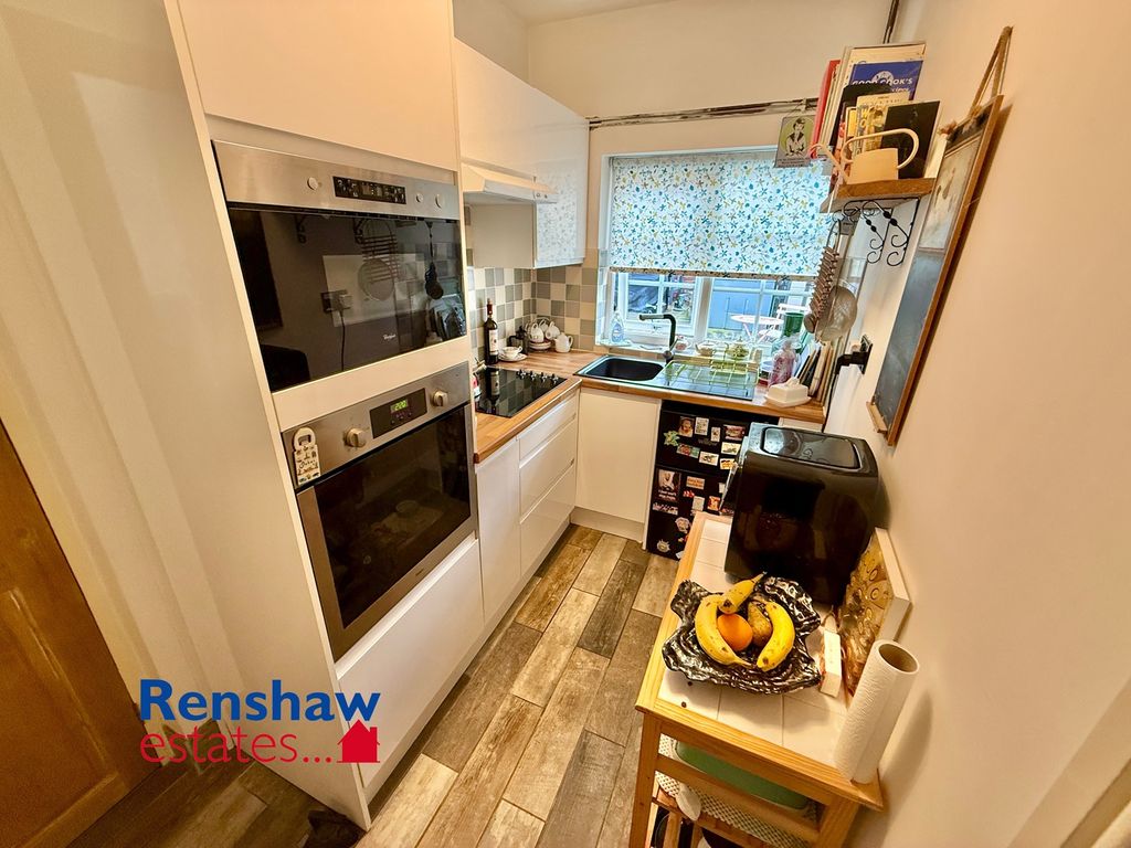 Property photo 3 of 14 K