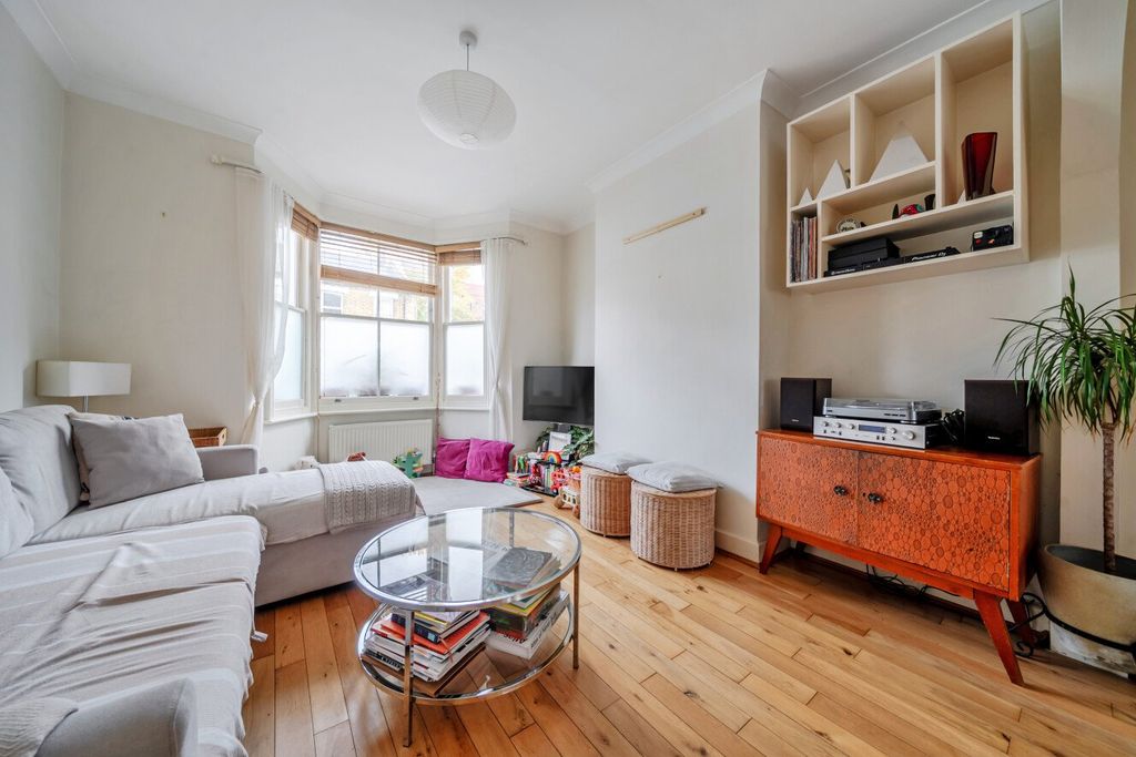 Property photo 2 of 20 Picture No. 08