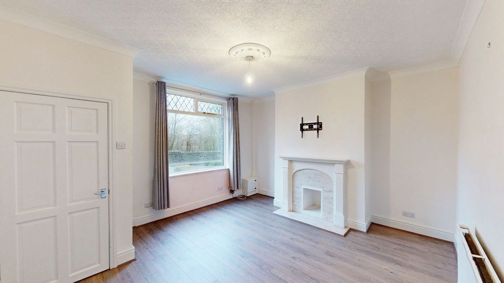 Property photo 2 of 9 Lounge