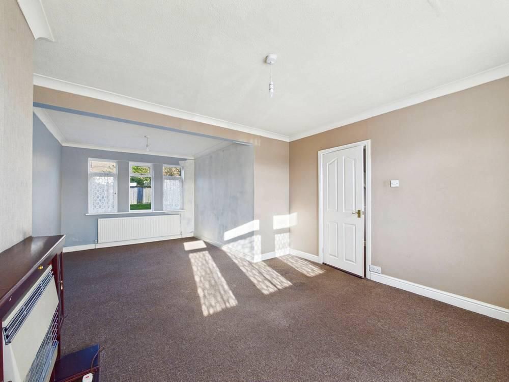 Property photo 2 of 14 Living Room