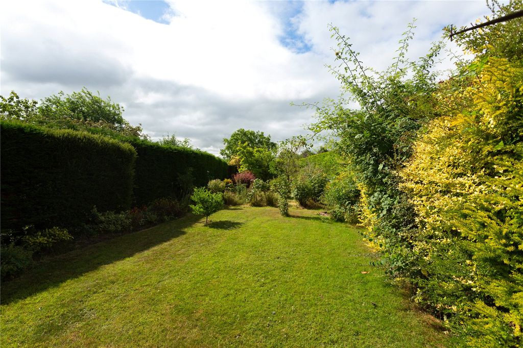 Property photo 2 of 14 Photo