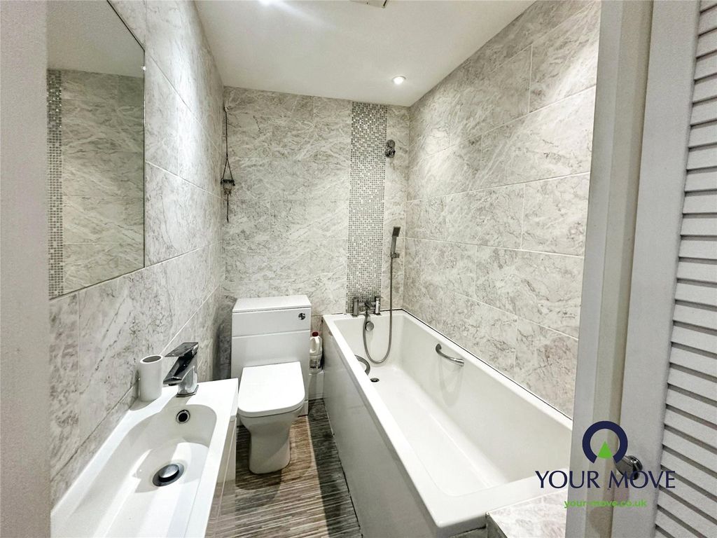 Property photo 3 of 6 Picture No. 14