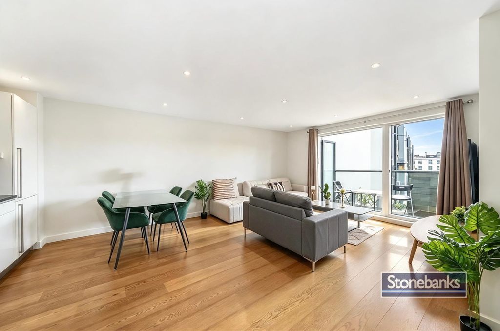 Property photo 1 of 7 6.Png