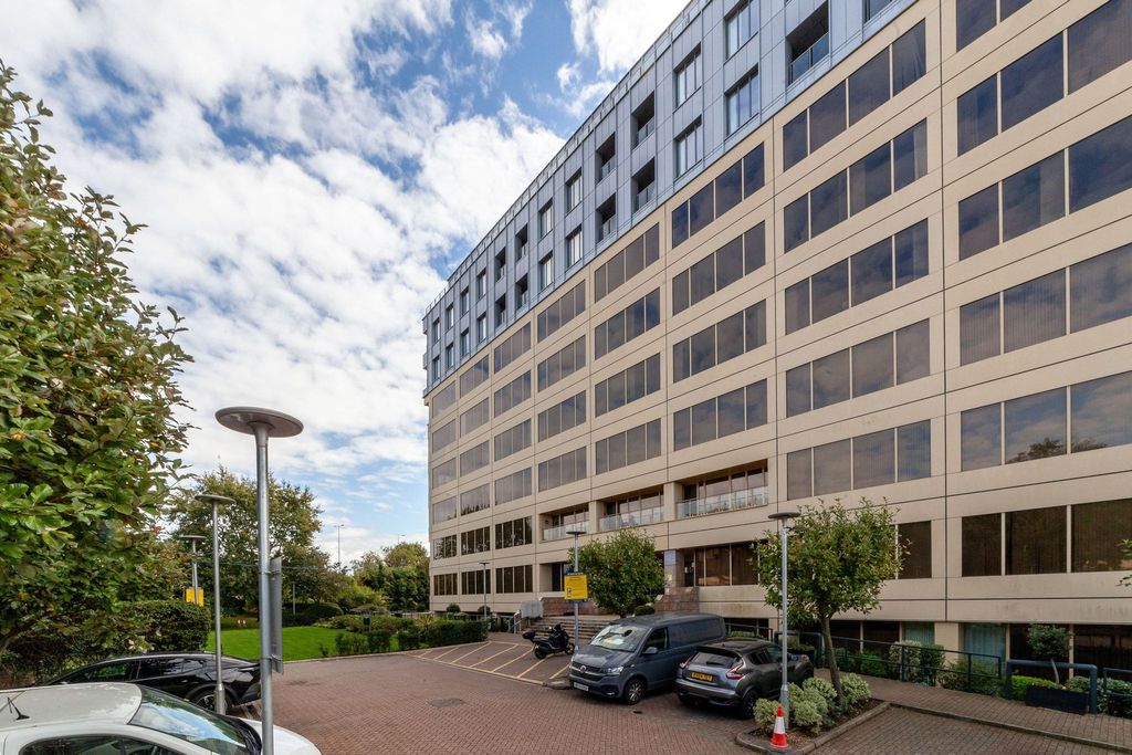 Property photo 1 of 1