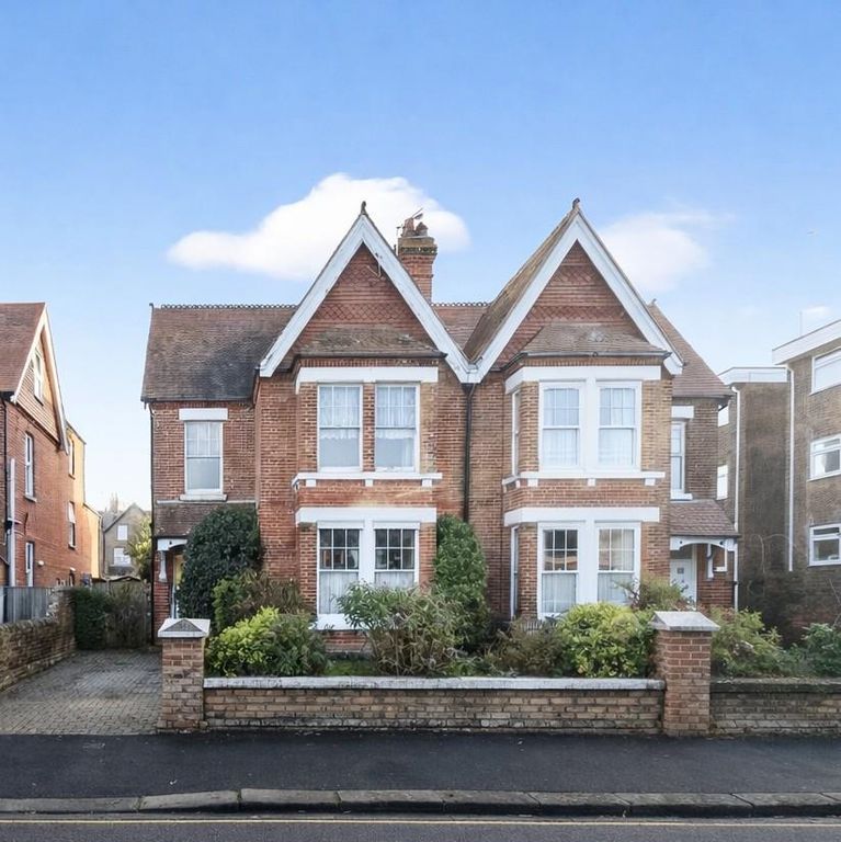 Additional image 25 of 5 bed semi-detached house for saleBeach Road, Littlehampton BN17
