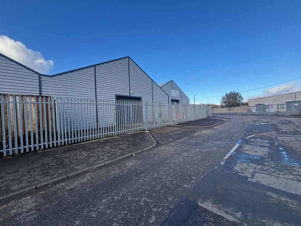 Property photo 2 of 6 Photo 1