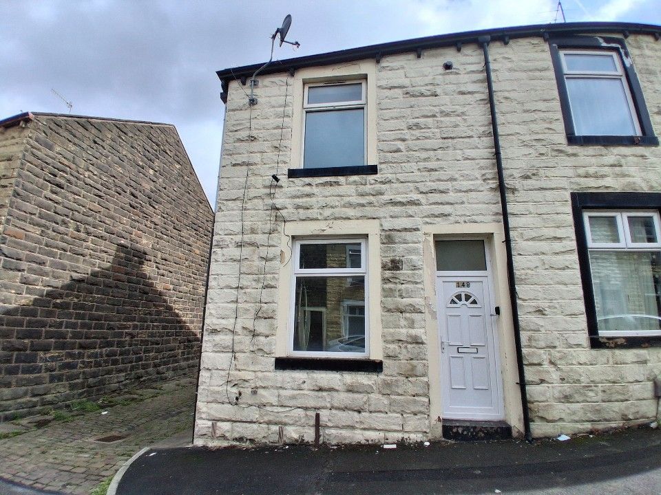 Property photo 1 of 18