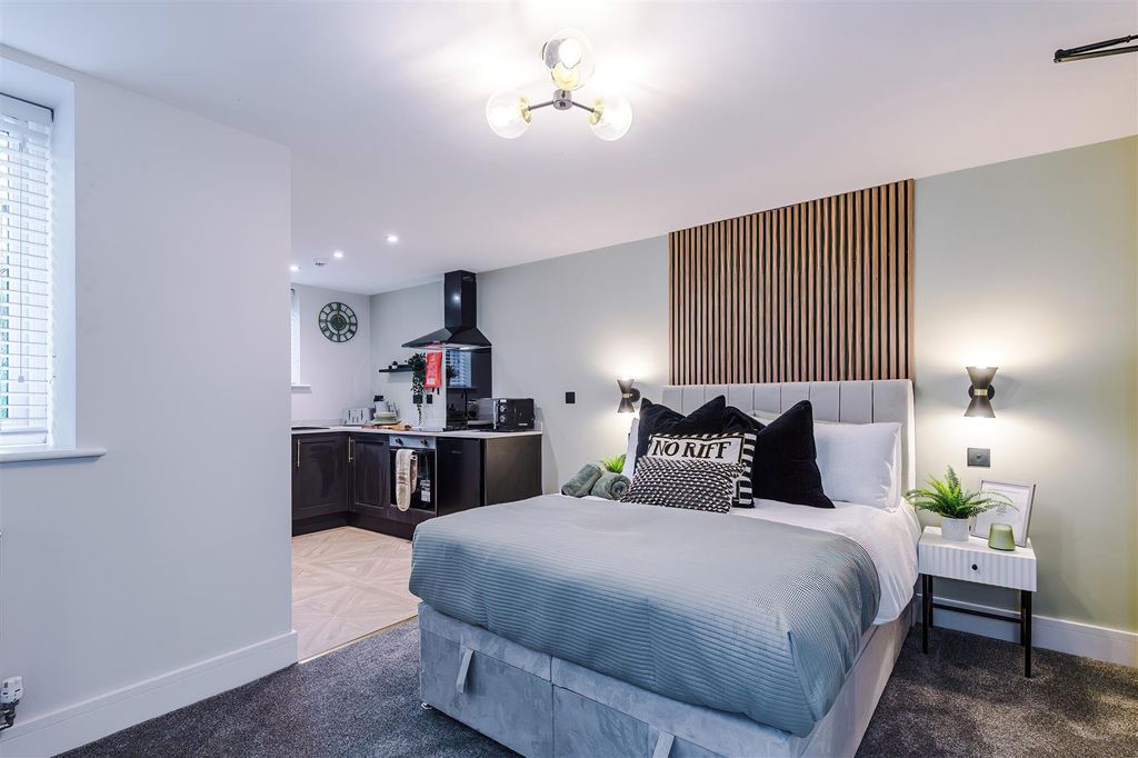 Property photo 1 of 21 459Rochdaleoldroad-HMO-28.Jpg