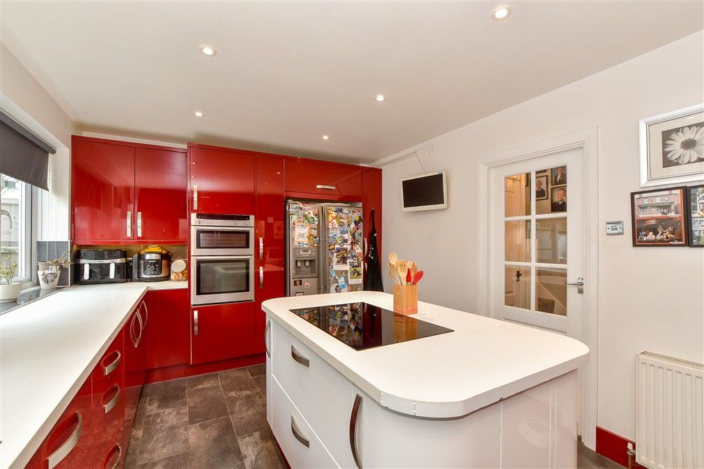 Property photo 1 of 13 Kitchen