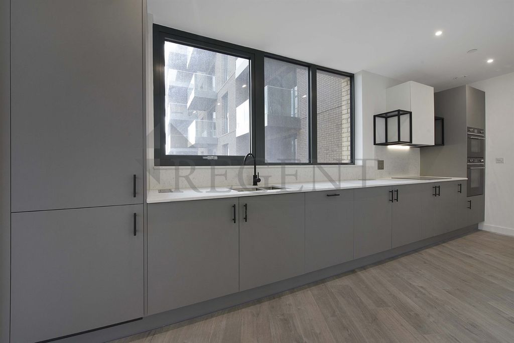 Property photo 3 of 9 Kitchen View