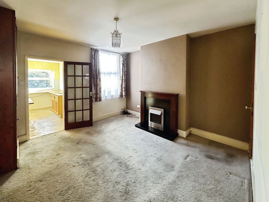 Property photo 3 of 7