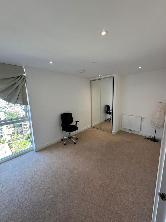 Property photo 3 of 15 Bedroom