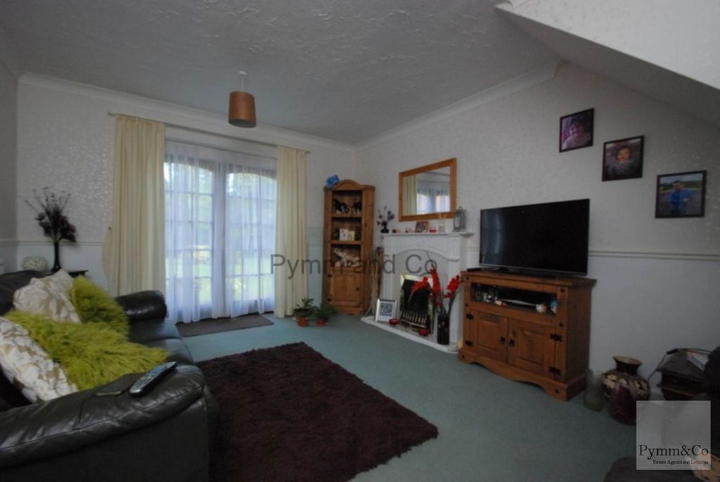 Property photo 2 of 5