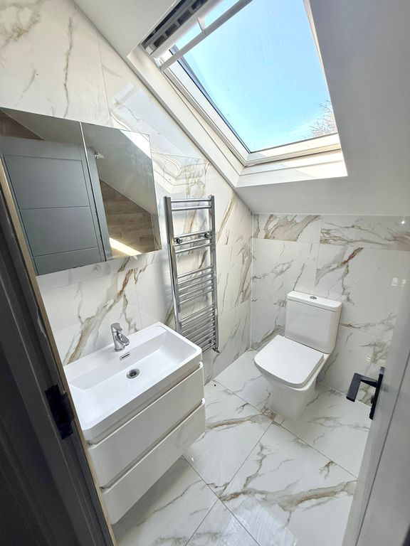 Property photo 1 of 30