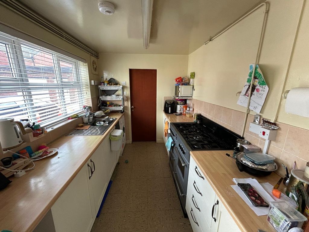 Additional image 40 of 21 bed flat for saleBroad Green, Wellingborough, Northamptonshire NN8