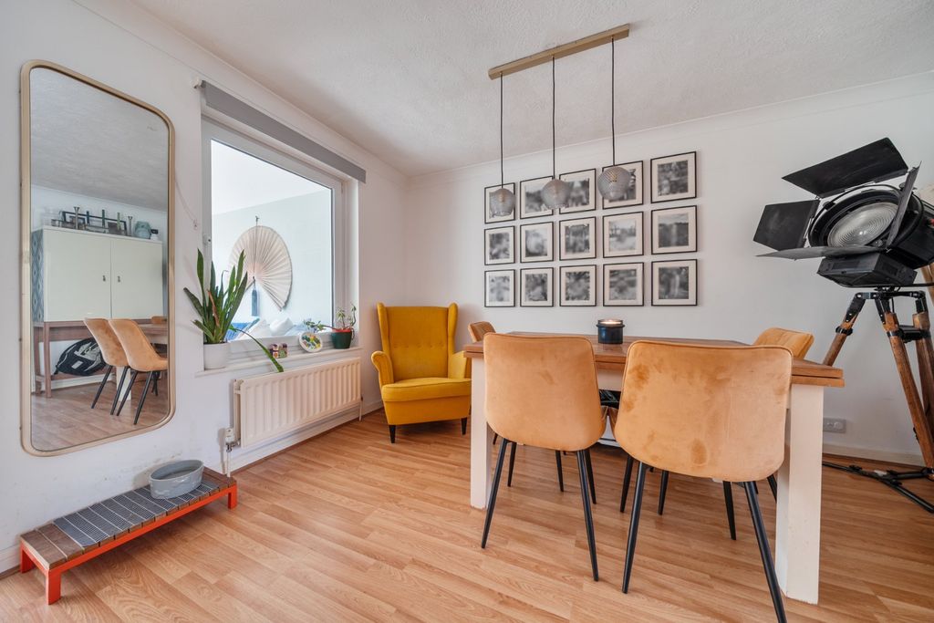 Property photo 2 of 22 Reception Room