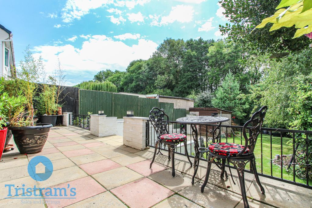 Property photo 1 of 29