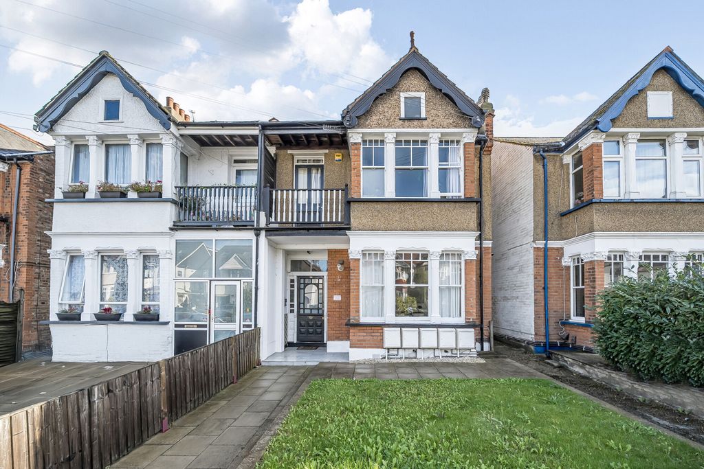 Property photo 2 of 22 1353707-1-68c446c...