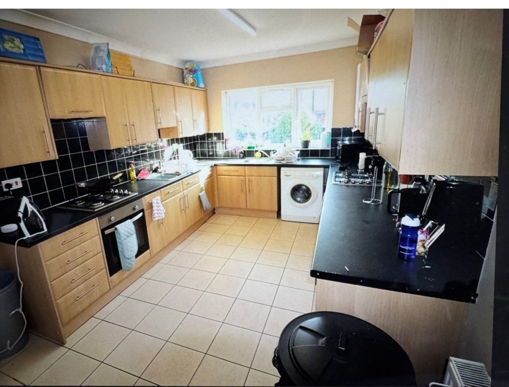 Property photo 3 of 14 Images