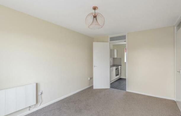 Property photo 2 of 10 Reception Room