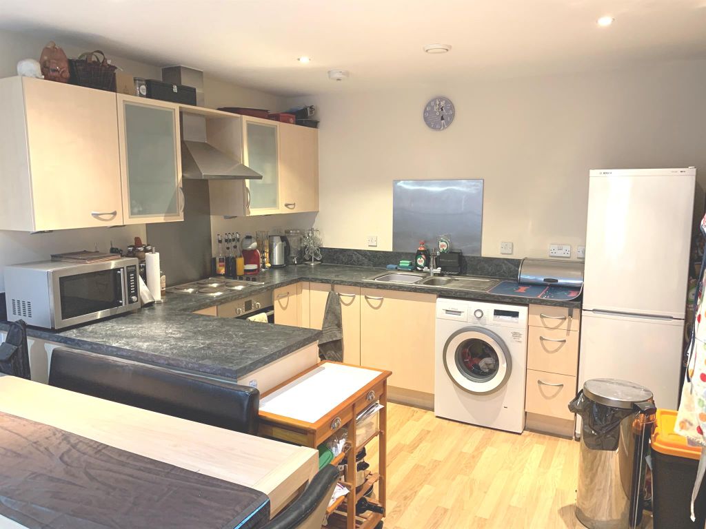Property photo 2 of 11