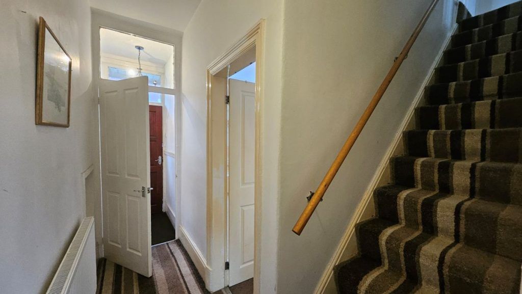 Property photo 2 of 18 2