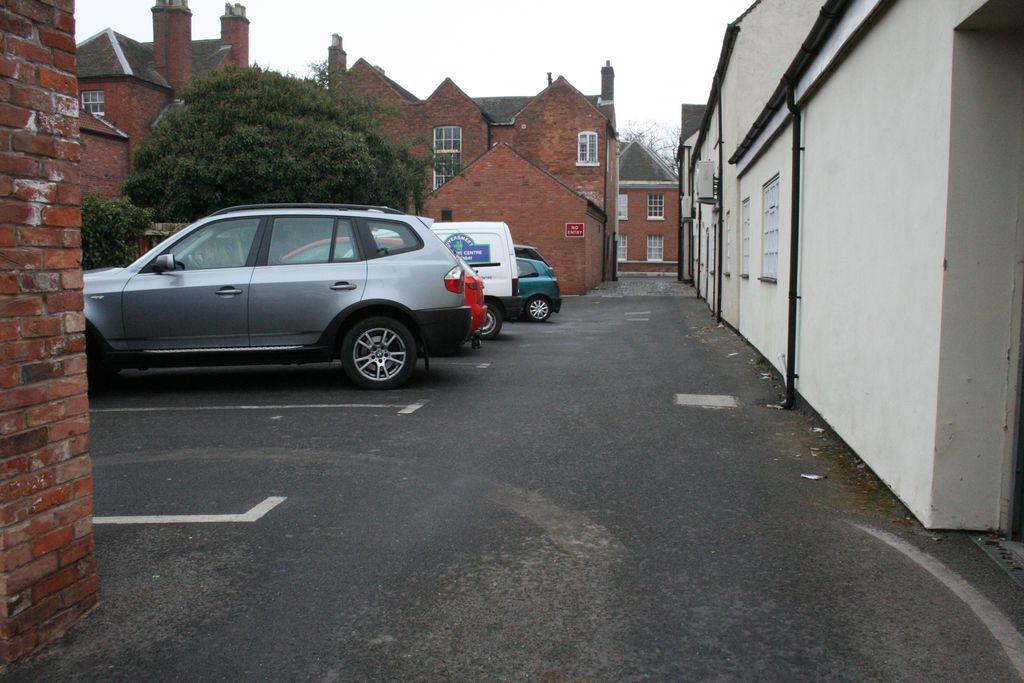 Property photo 3 of 3